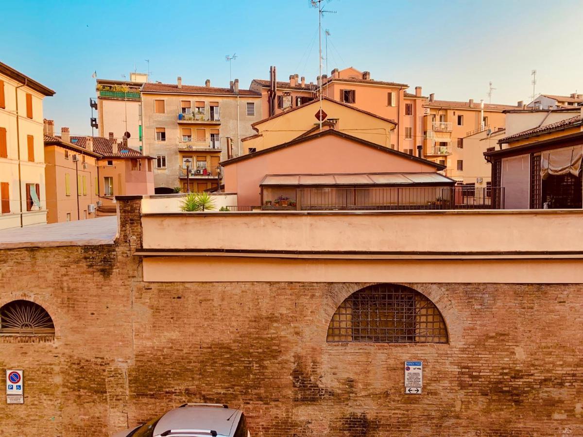 Accogliente Appartamento Vicino Al Centro E Alla Fiera Bolonha Exterior foto
